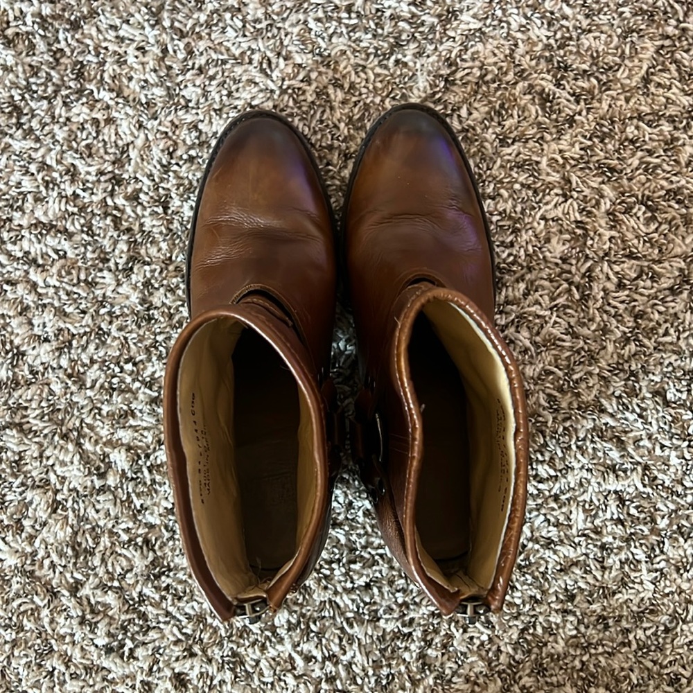 Frye, 8 1/2 Women’s cowgirl boots, brown